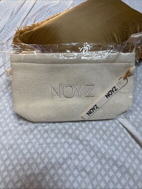 NOYZ Travel Cosmetics Pouch